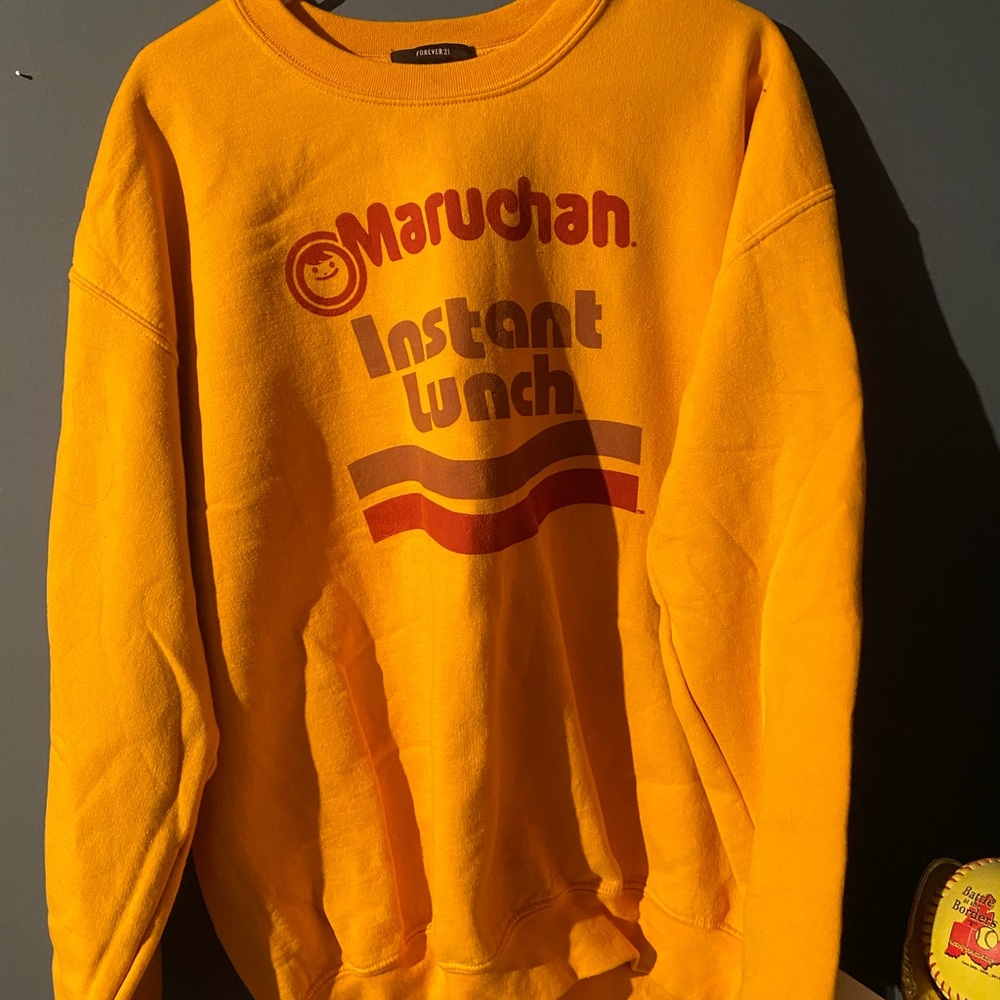 MARUCHAN INSTANT LUNCH CREWNECK
